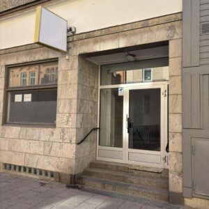 Lokal uthyres i Linköping City – 213 m² källarlokal på Drottninggatan 36